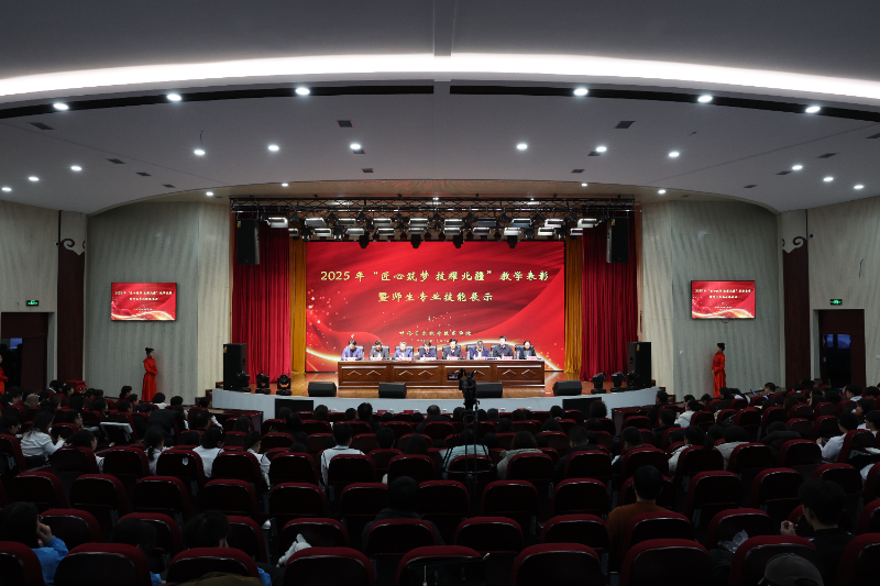 195A4156.JPG 195A4156.JPG